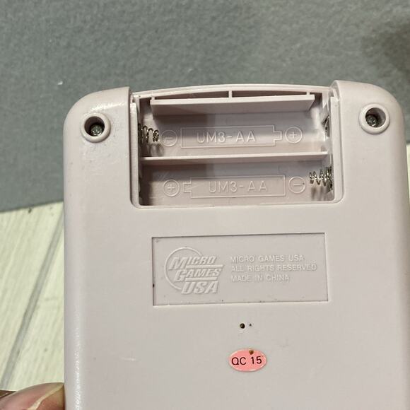 Vtg American gladiators handheld MGA LCD Micro Games USA 1992 Rare Working - Picture 4 of 4